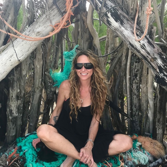 Posher Amanda - Picture 15 of 16